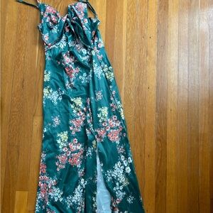Floral green dress size small